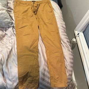 American eagle khakis. Size 34x32